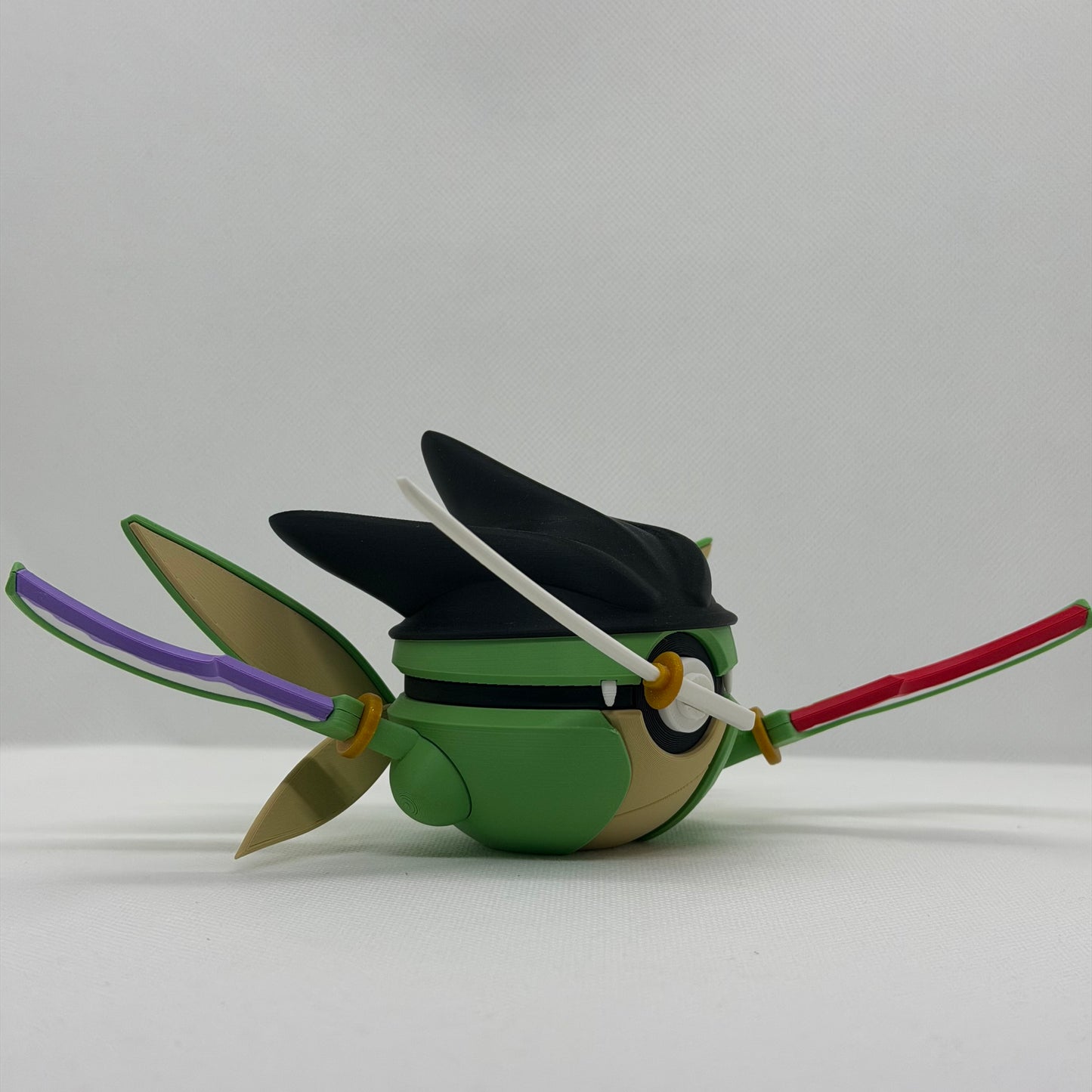 ZoroBall – 3D Gedruckter Pokéball Clicker Zoro x Scyther Crossover Handgefertigt Schweiz | PRNT&more