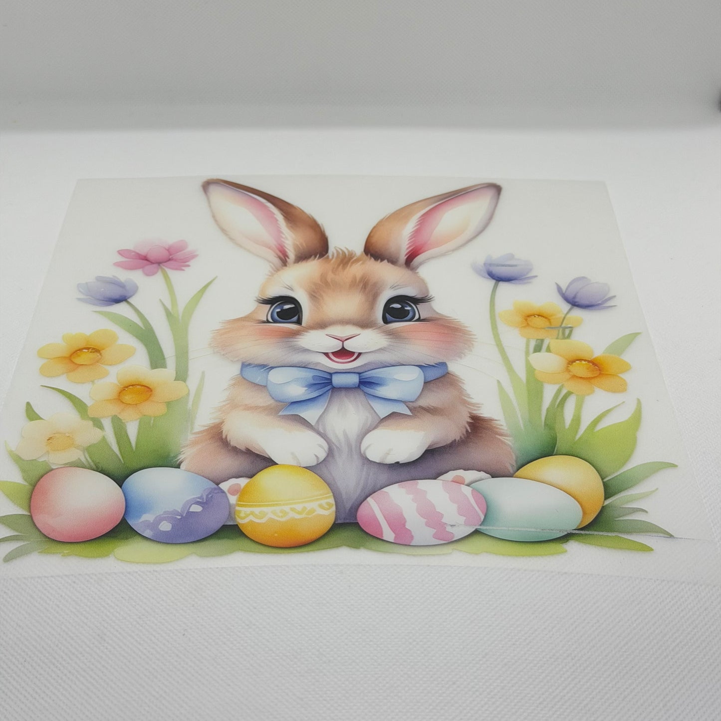 Bunter Osterhase DTF Transfer – Farbenfroh | PRNT&mehr 