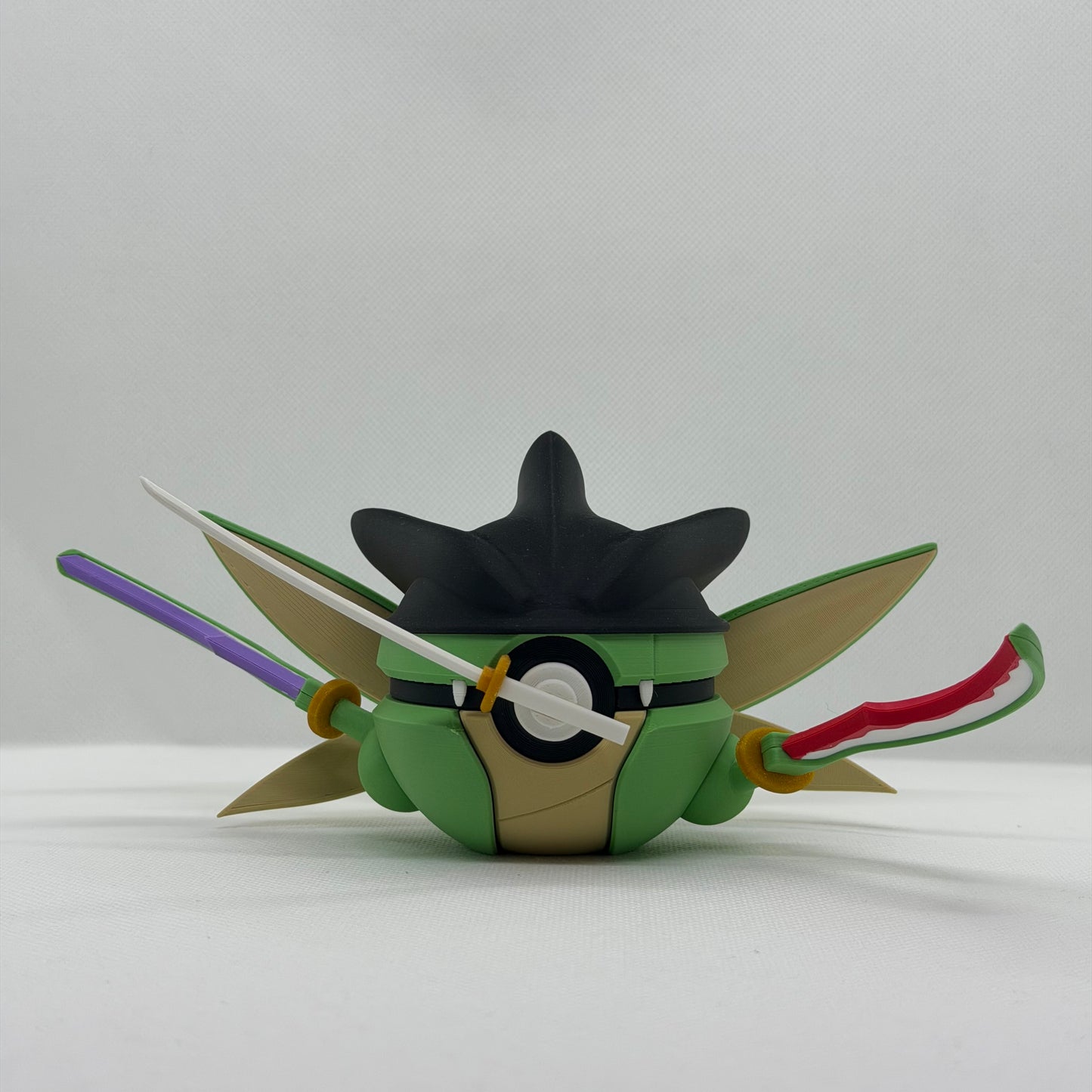 ZoroBall – 3D Gedruckter Pokéball Clicker Zoro x Scyther Crossover Handgefertigt Schweiz | PRNT&more