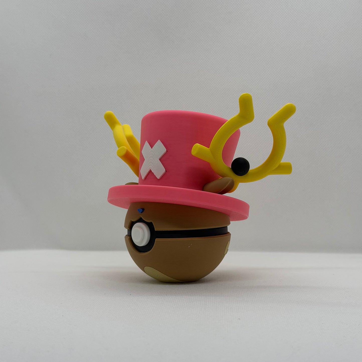 ChopperBall – 3D Gedruckter Pokéball Clicker Tony Tony Chopper x Stantler Handgefertigt Schweiz | PRNT&more
