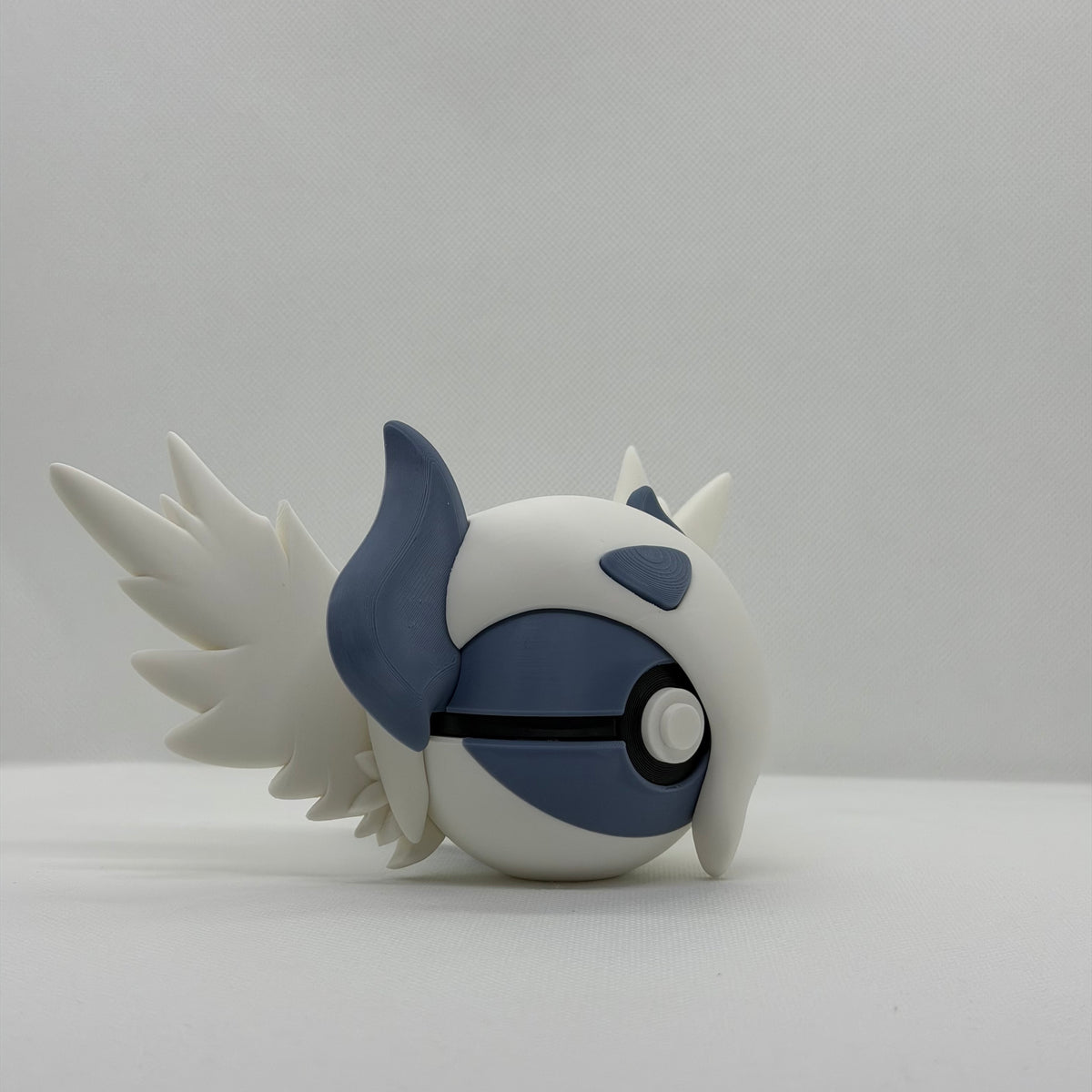 MegaAbsolBall – 3D Gedruckter Pokéball Clicker Mega Absol Handgefertigt Schweiz | PRNT&more