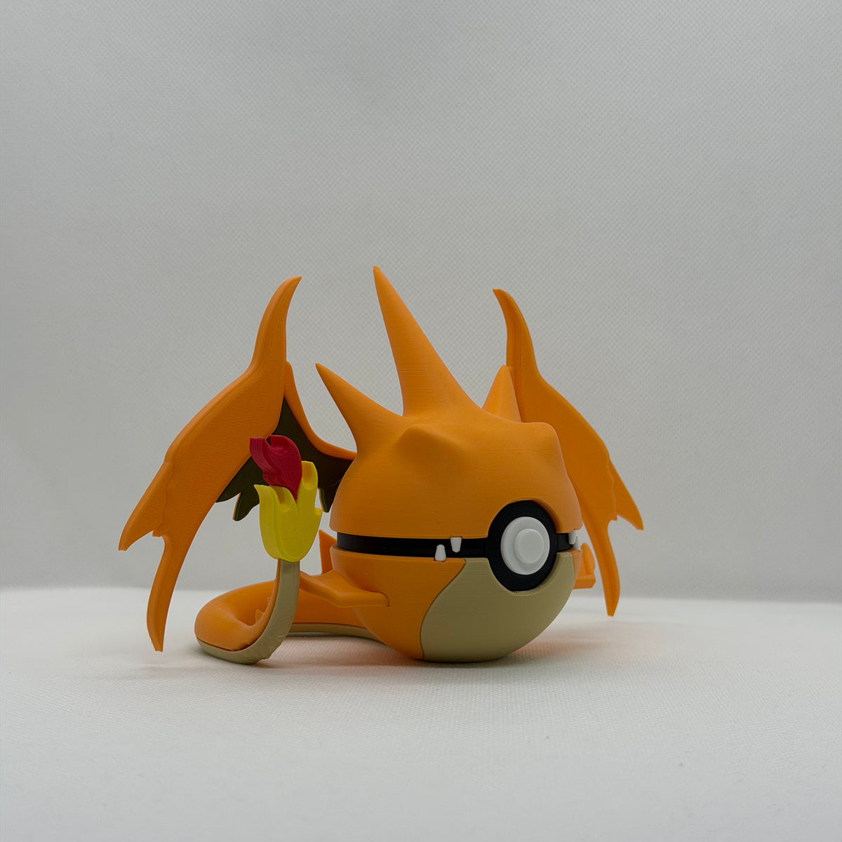 CharizardBall – 3D Gedruckter Pokéball Clicker Charizard Kanto Handgefertigt Schweiz | PRNT&more