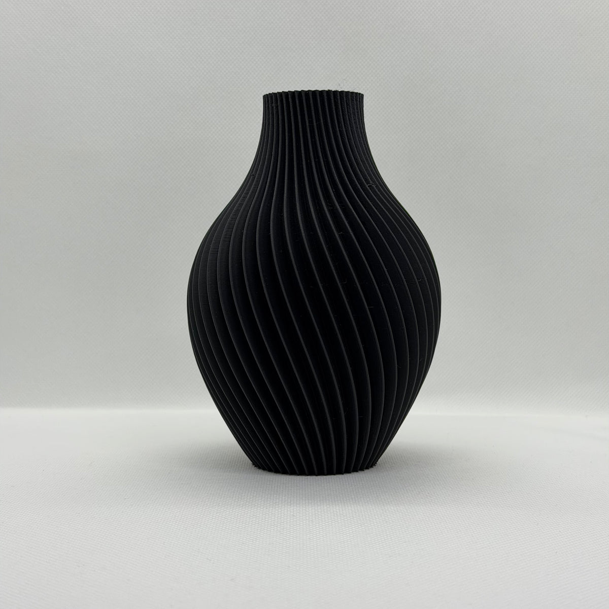PrintVase Black – 3D Gedruckte Dekovase Handgefertigt Schweiz | PRNT&more